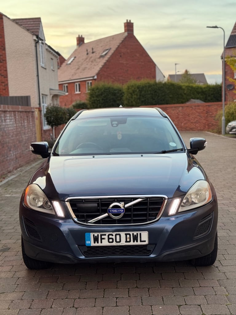 Volvo, XC60, Estate, 2010, Manual, 1984 (cc), 5 doors