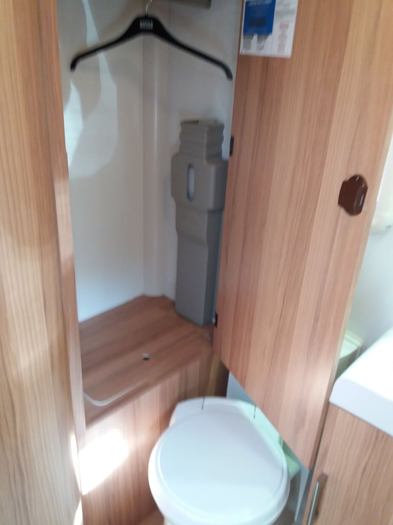 Bailey Unicorn Cadiz Series 2 Four Berth Caravan  2013
