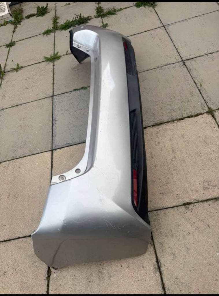Toyota Verso Bumper