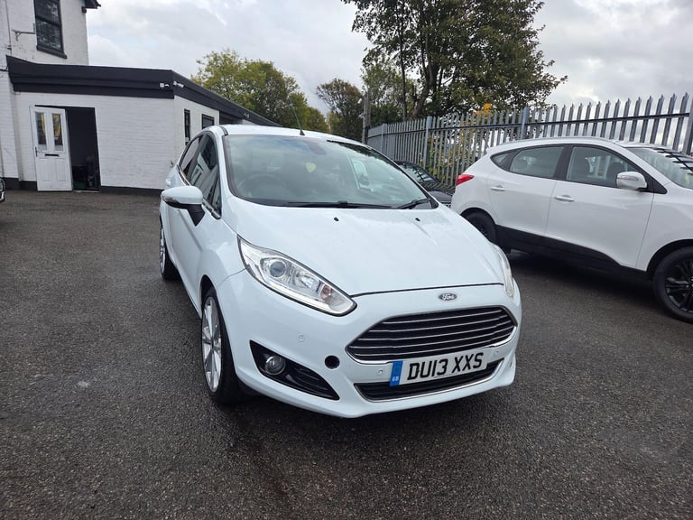 2013 Ford Fiesta 1.0T EcoBoost Titanium X Euro 5 (s/s) 5dr HATCHBACK Petrol Manual