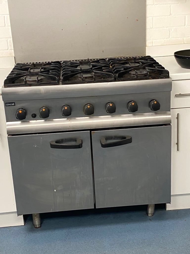 image for Commercial oven