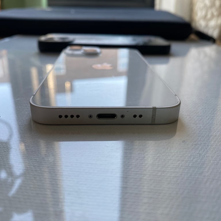 iPhone 13 mini 128gb UNLOCKED 