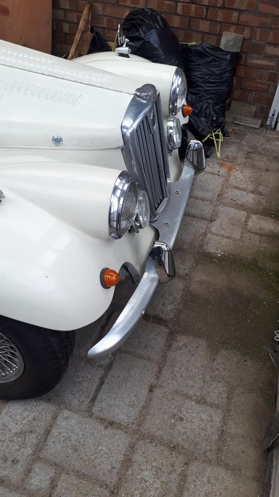 CLASSIC CARS WANTED £££ WAITING HAMPSHIRE DORSET LONDON I.O.W 