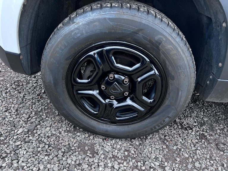 Dacia Duster 1.6 SCe Essential SUV 5dr Petrol Manual Euro 6 (s/s) (115 ps)