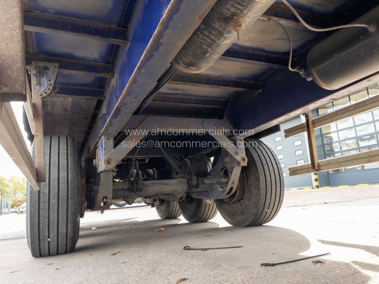 SDC 4725MM TRI AXLE CURTAINSIDE TRAILER 