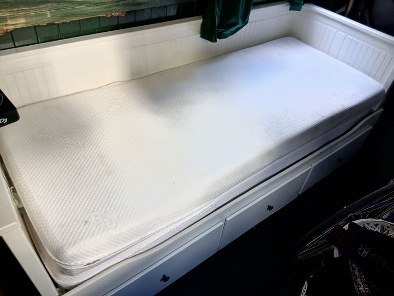 image for IKEA Hemnes Day-Bed white frame and mattress