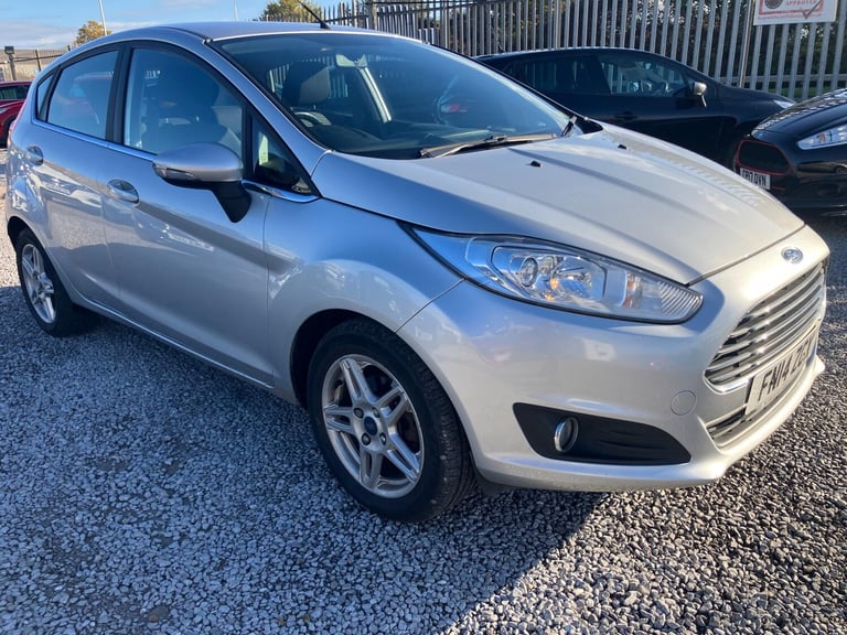 2014 Ford Fiesta 1.25 82 Zetec 5dr HATCHBACK PETROL Manual