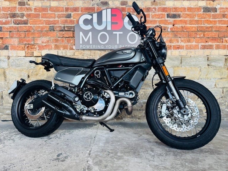 DUCATI SCRAMBLER 800 NIGHTSHIFT 2021 21