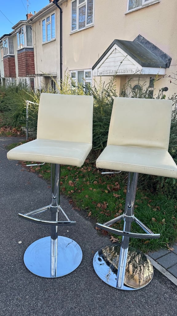 Cream leather bar stools 