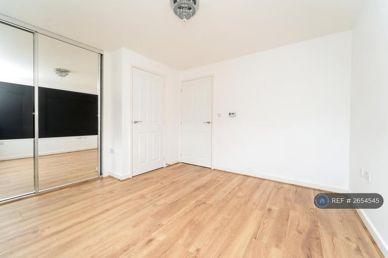 2 bedroom house in Lawnswood Road, Manchester, M12 (2 bed) (#2654545)
