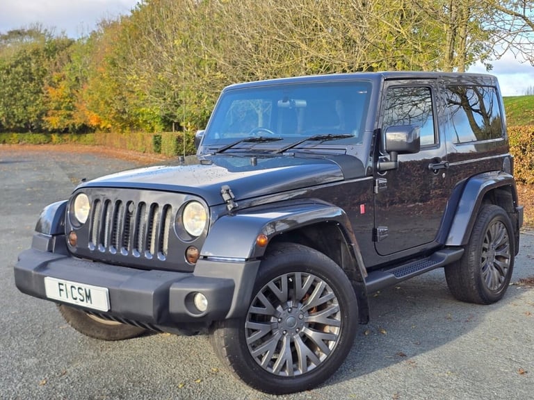 image for 2012 Jeep Wrangler 2.8 CRD Sahara SUV 2dr Diesel Auto 4WD Euro 5 (197 bhp) CONVERTIBLE Diesel Aut...