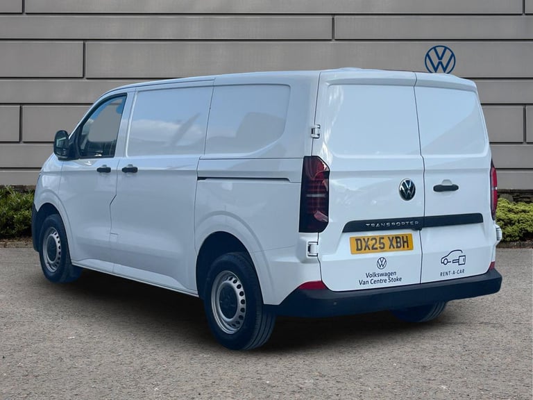  Volkswagen Transporter Panel Van 2.0 Tdi T28 Commerce Plus Panel Van 5dr