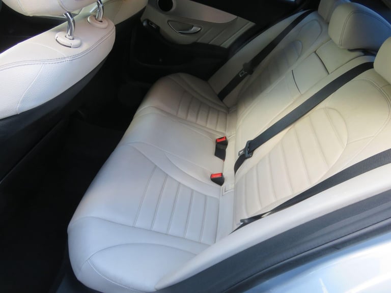  Mercedes-Benz C-Class 2.1 C220 BlueTEC AMG Line G-Tronic+ Euro 6 (s/s) 4dr Diesel Automatic