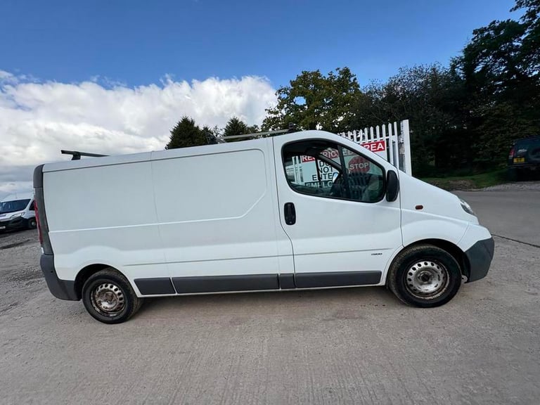 2010 Vauxhall Vivaro Vivaro  2900 CDTI LWB Panel Van DIESEL Manual