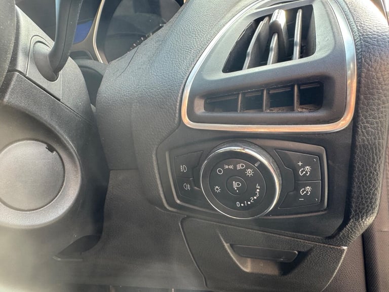 2013 Ford Focus 1.6 TDCi Titanium Euro 5 (s/s) 5dr ESTATE Diesel Manual