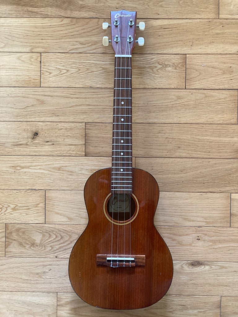 Clearwater Tenor ukulele 