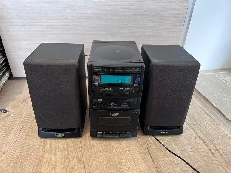 MATSUI Black Sound Hi-Fi System + 2 Bookshelf Speakers MCH750