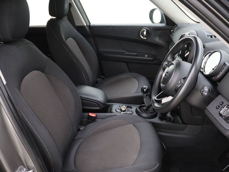 2019 MINI Countryman 1.5 Cooper Classic 5dr HATCHBACK PETROL Manual