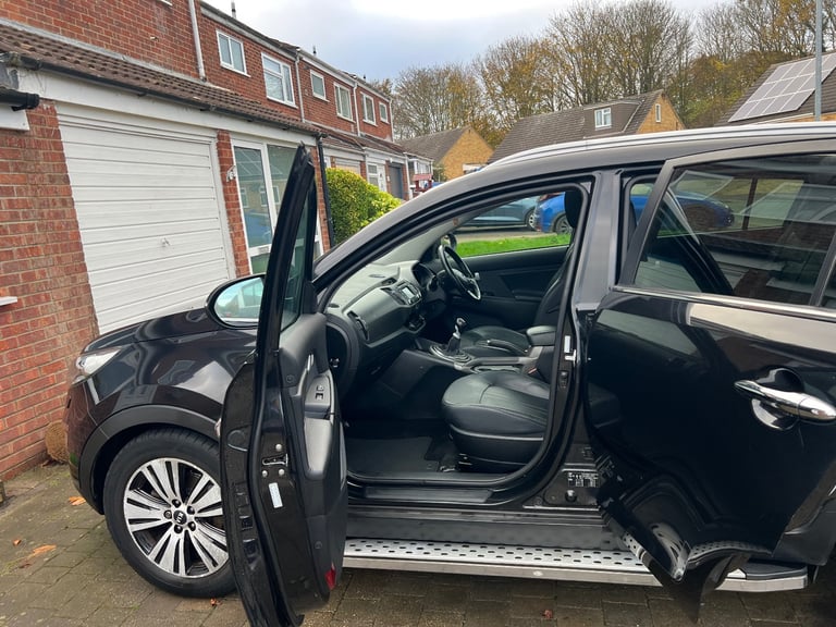 Kia, SPORTAGE, Estate, 2014, Manual, 1685 (cc), 5 doors