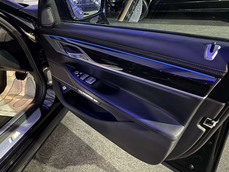 2017 BMW 7 Series 740d xDrive M Sport 4dr Auto SALOON DIESEL Automatic