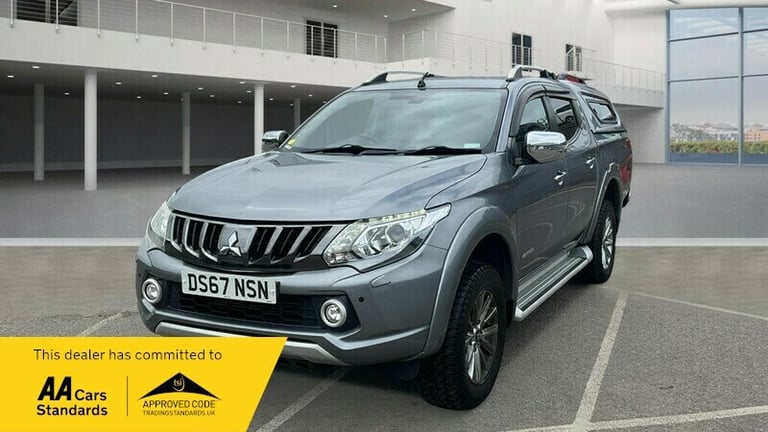 image for Mitsubishi L200 DI-D 4WD WARRIOR DCB