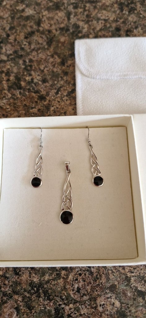 Volcano Necklace and Earring Set