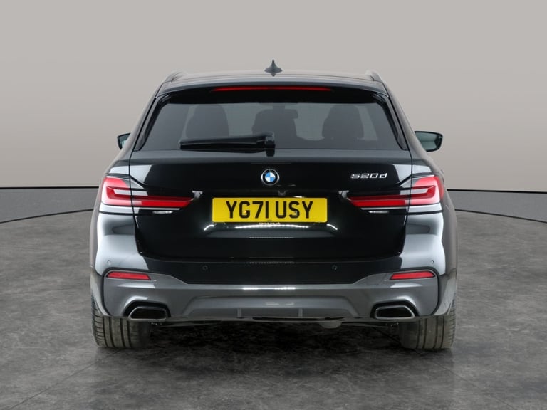 2021 BMW 5 Series 2.0 520d MHT M Sport Touring 5dr Diesel Hybrid Steptronic Euro 6 (s/s) (190 Est...
