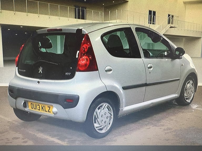 PEUGEOT 107 1.0 12V Active 2013