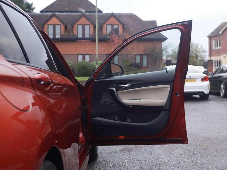 BMW 1 SERIES 3.0 M140i Shadow Edition Auto Euro 6 (s/s) 5dr 2017