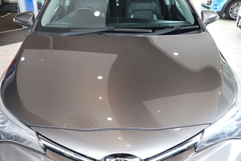 2017 Toyota Avensis 2.0 Avensis Business Edition+ D-4D 4dr Saloon Diesel Manual