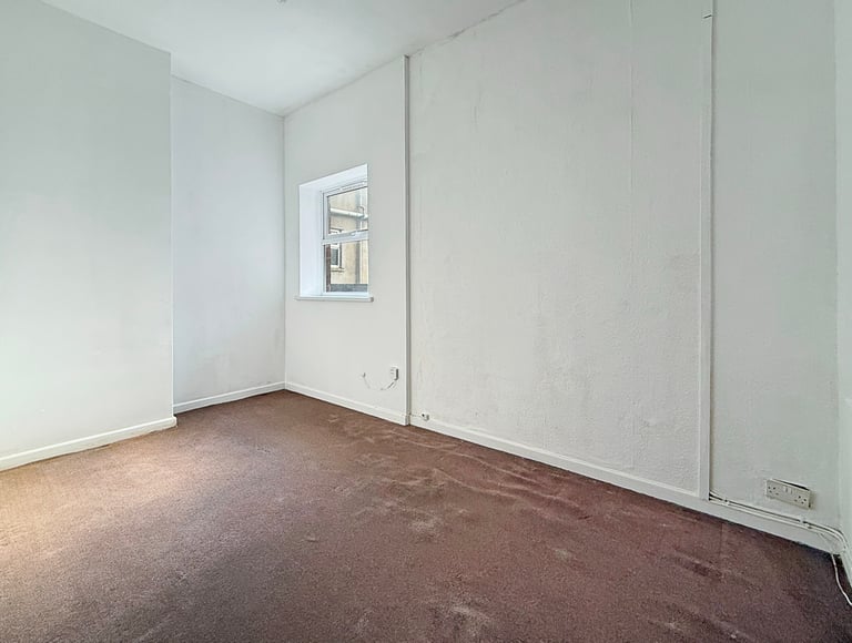 2 bedroom flat in 292 Newport Road, Cardiff, CF24 Book Online - The Rent Guru {793}