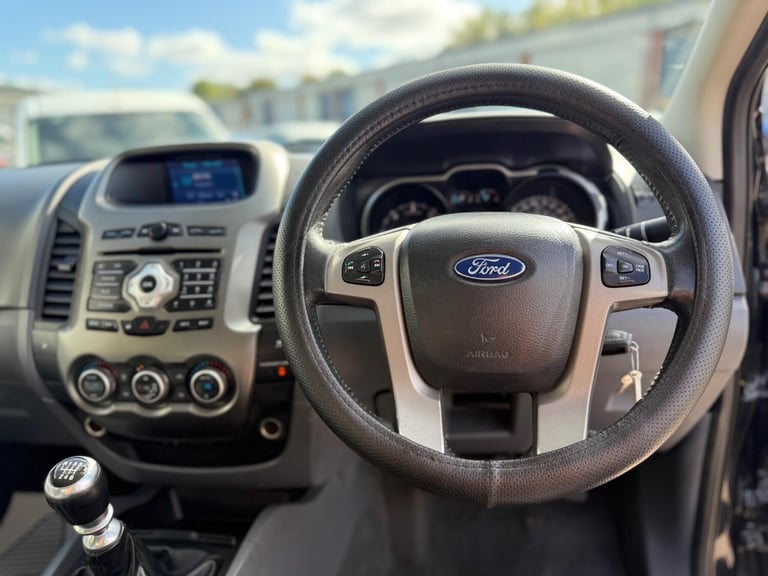 2014 Ford Ranger 2.2 TDCi Limited 1 Super Cab Pickup 4WD Euro 5 4dr PICK UP Diesel Manual