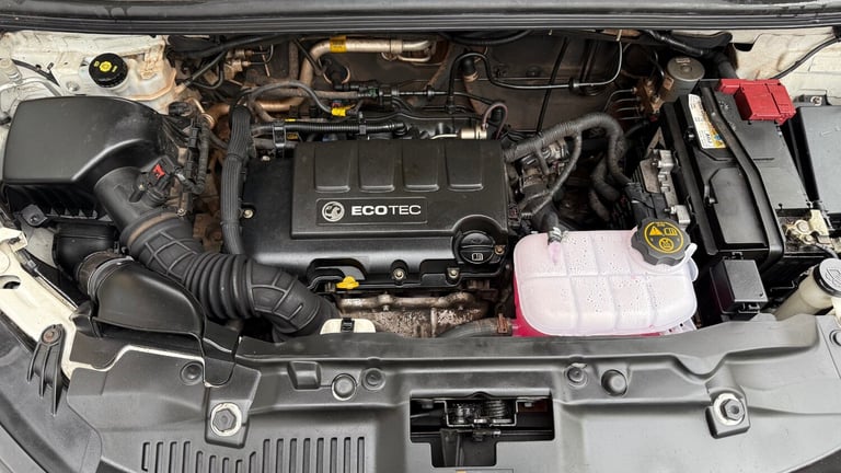 2017 Vauxhall Mokka X 1.4T Elite Nav 5dr HATCHBACK Petrol Manual