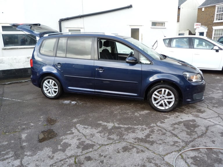 2015 Volkswagen Touran 1.6 TDI 105 BlueMotion Tech SE 5dr MPV Diesel Manual