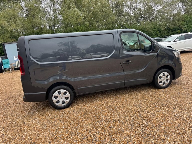 2022 Renault Trafic SL28 Blue dCi 130 Business Van PANEL VAN DIESEL Manual