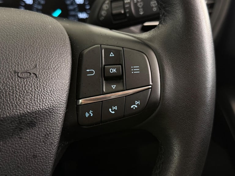 2020 Ford Focus 1.0T EcoBoost Titanium Euro 6 (s/s) 5dr HATCHBACK Petrol Manual