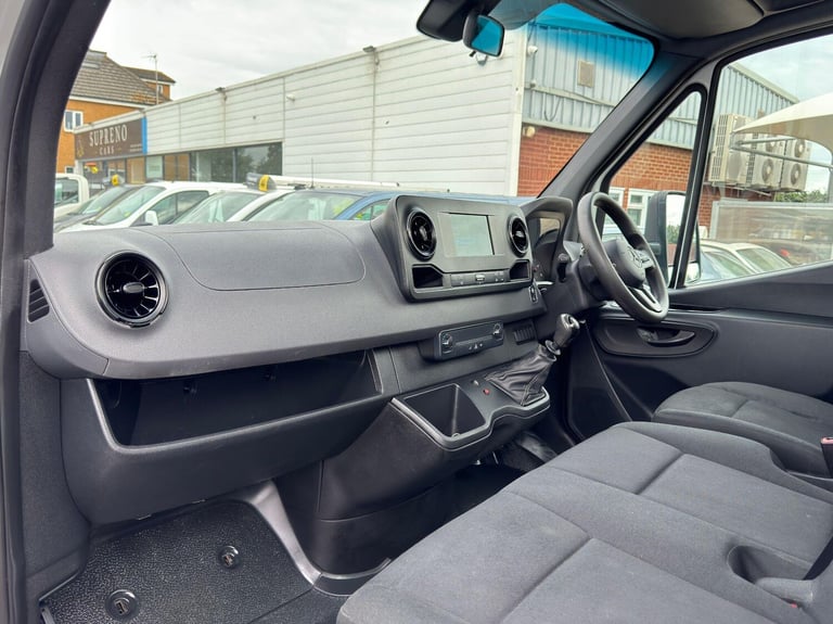 2021 Mercedes-Benz Sprinter 2.0 315 CDI Progressive RWD L3 Euro 6 (s/s) 2dr CHASSIS CAB Diesel Ma...