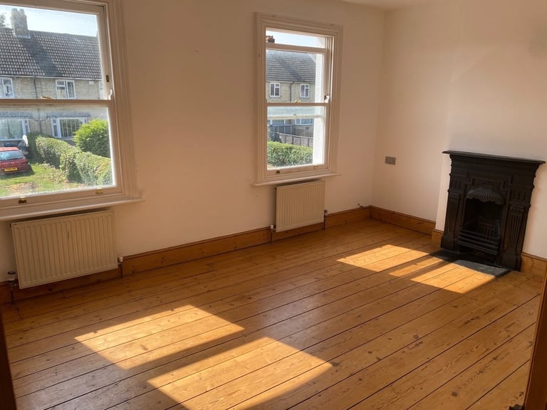 3 bedroom period house in CB1, £2100p/m