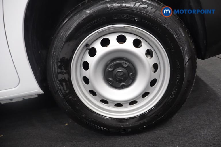 2024 Vauxhall Combo 2300 100kW Prime 50kWh H1 Van Auto Panel Van Electric Automatic