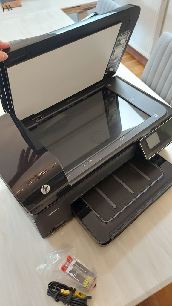 HP Officejet 7500A Wide Format Printer/Copier/Scanner