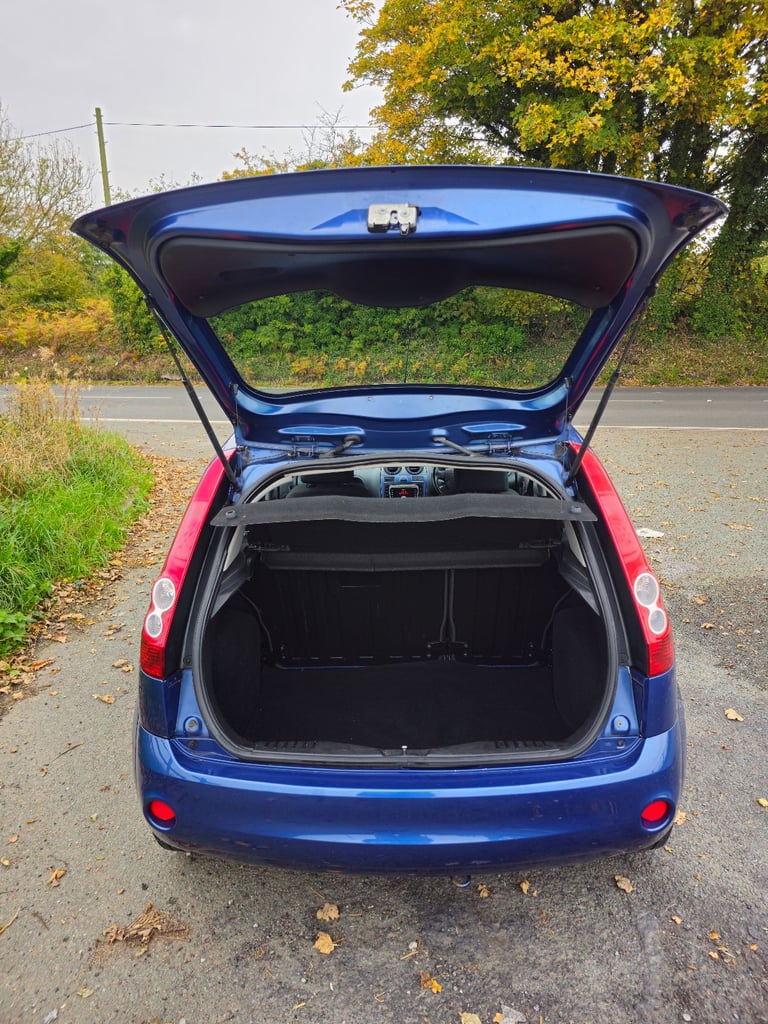 Ford, FIESTA, Hatchback, 2008, Manual, 1242 (cc), 5 doors