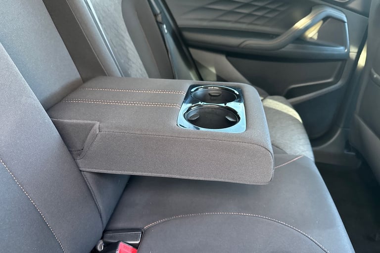 2024 MG MG HS 106288 Hatchback Petrol Automatic