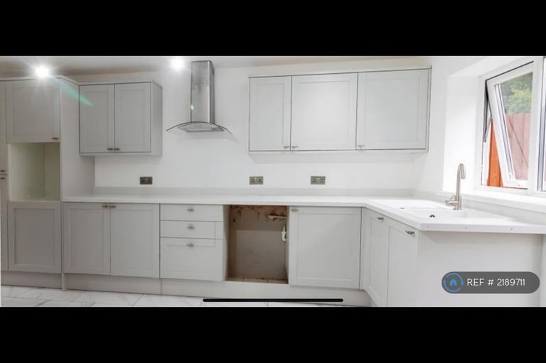 3 bedroom house in Constable Drive, Newport, NP19 (3 bed) (#2189711)