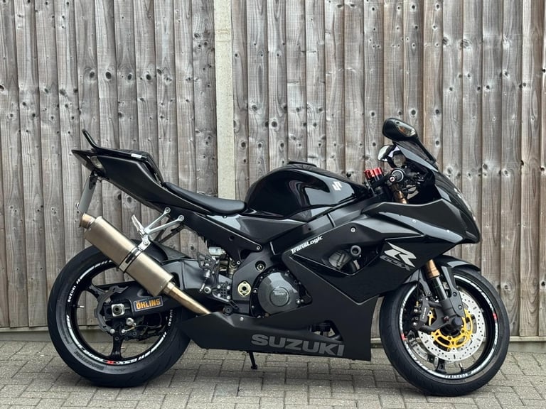 SUZUKI GSXR 1000 K5 2005 (05) STEALTH EDITION + HUGE SPEC