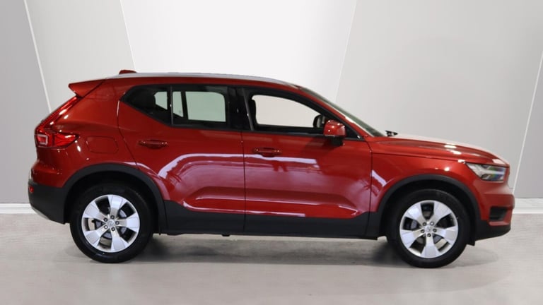 2021 Volvo XC40 T3 Momentum Manual (Park Assist, Cruise Control, Bluetooth) ESTATE Petrol Manual