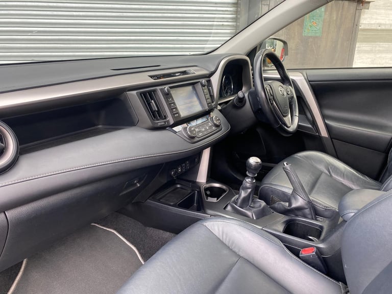 2017 66 REG TOYOTA RAV4 EXCEL 2.0TDi DAMAGED REPAIRABLE SALVAGE