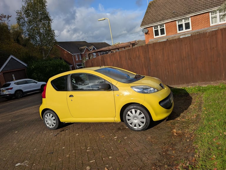 Peugeot, 107, Hatchback, 2008, Manual, 998 (cc), 3 doors