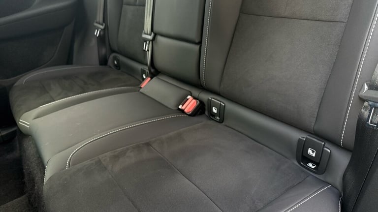 2025 Volvo XC40 Plus, B4 Mild hybrid, Petrol, Dark Estate Petrol Automatic