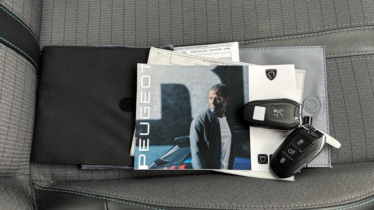 2021 Peugeot 2008 1.2 PureTech Allure Premium SUV 5dr Petrol Manual Euro 6 (s/s) (100 ps) SUV Pet...