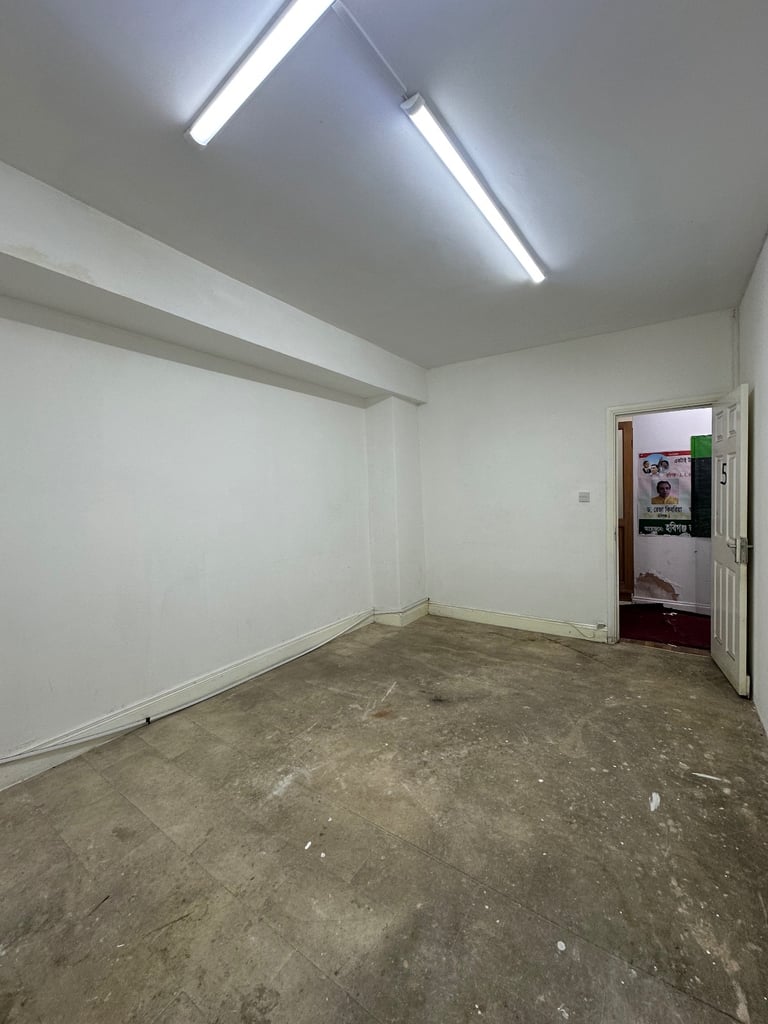 image for 🏢 SPACIOUS OFFICE SPACE TO LET – WHITECHAPEL E1 (GROUND FLOOR REAR) 🌟